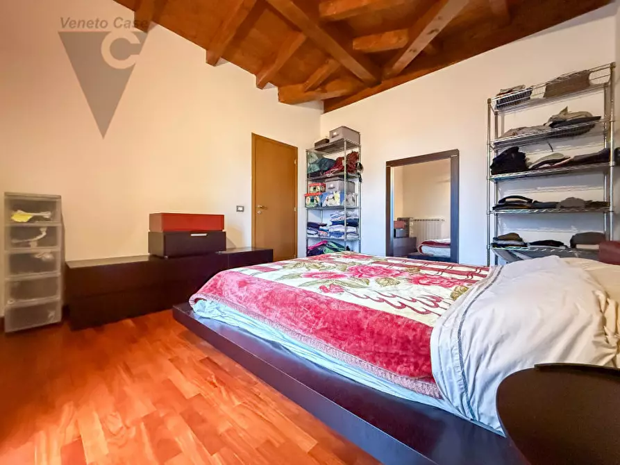 Immagine 13 di Appartamento in vendita  a Noventa Padovana