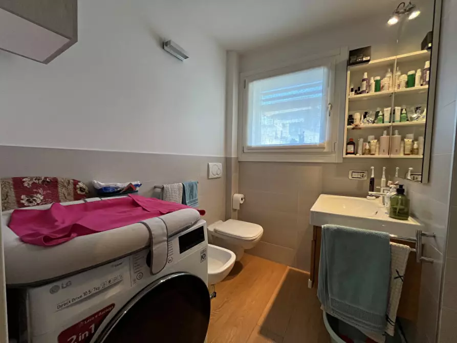 Immagine 24 di Appartamento in vendita  in Via Fiume a Vicenza