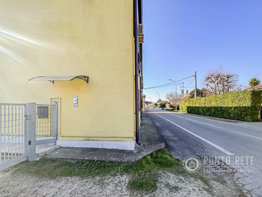 Immagine 8 di Casa bifamiliare in vendita  in Via Ponzilovo a Zevio