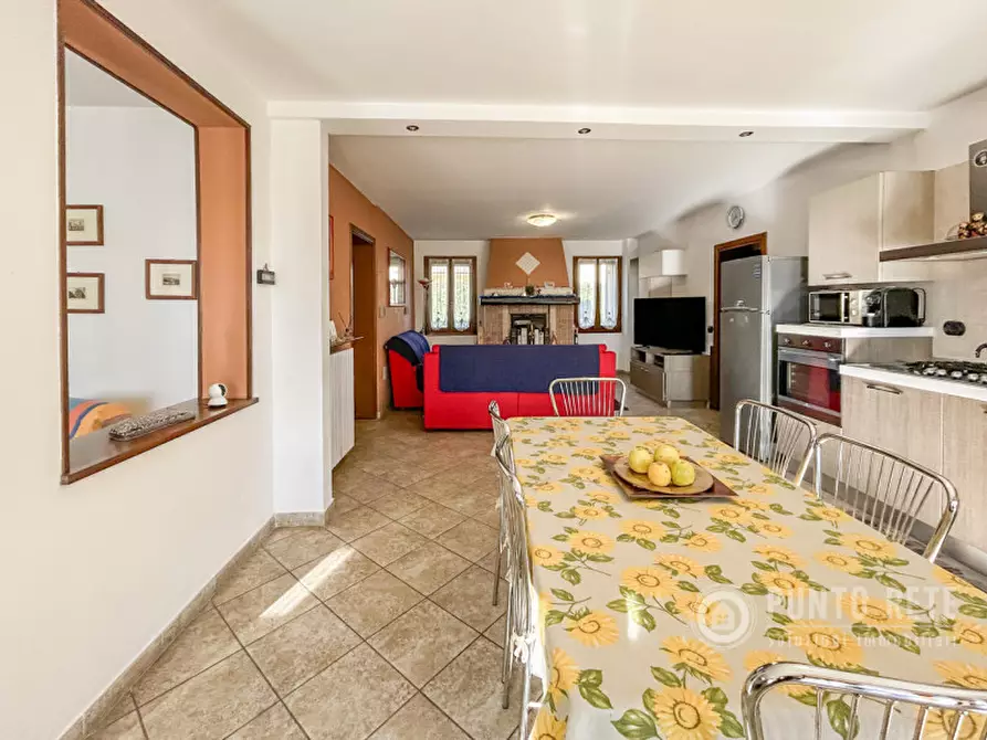 Immagine 18 di Casa bifamiliare in vendita  in Via Ponzilovo a Zevio