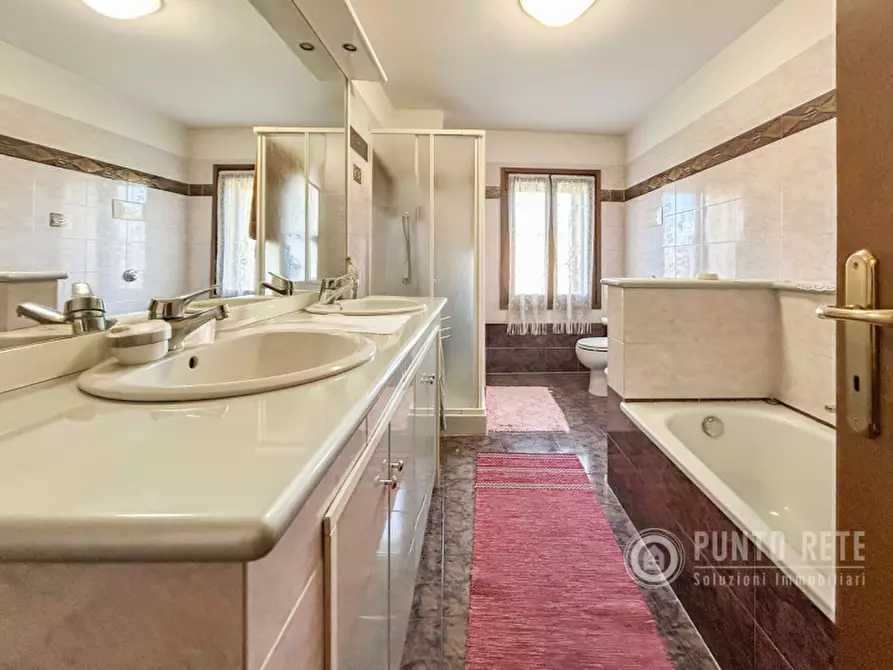 Immagine 39 di Casa bifamiliare in vendita  in Via Ponzilovo a Zevio