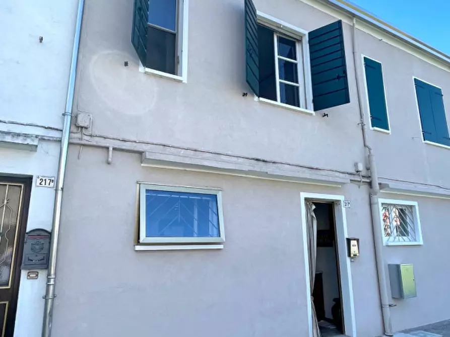 Immagine 1 di Villetta a schiera in vendita  in Via Indipendenza a Pontelongo