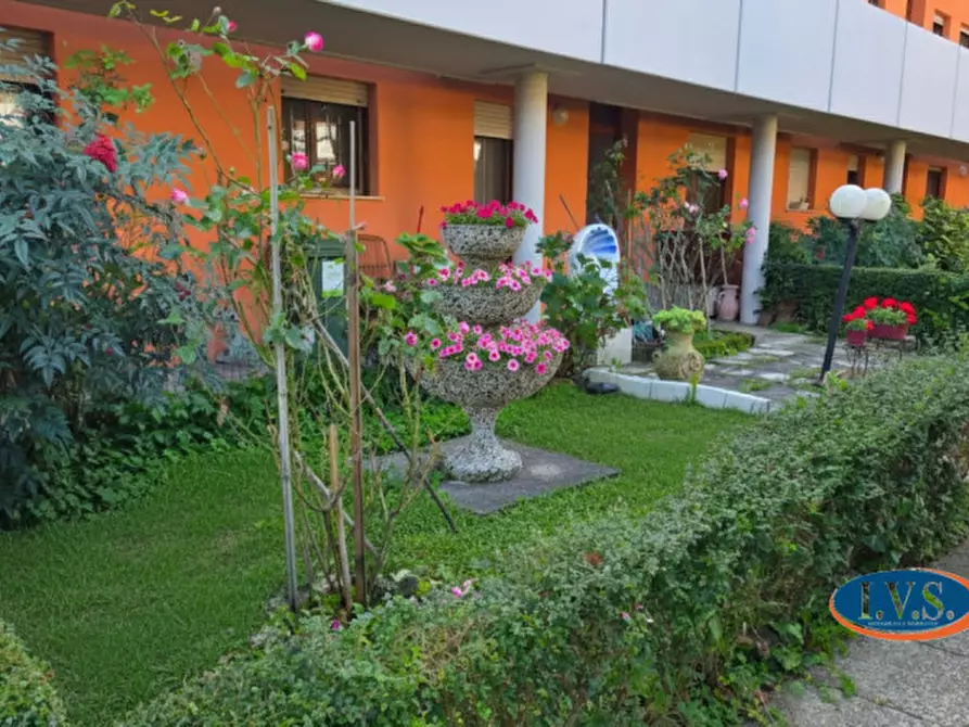 Immagine 14 di Appartamento in vendita  in Via Alcide De Gasperi 22 a Teolo