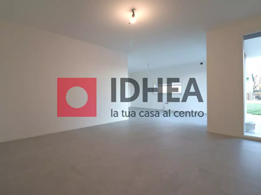 Immagine 2 di Casa bifamiliare in affitto  in Via Feltrina a Montebelluna