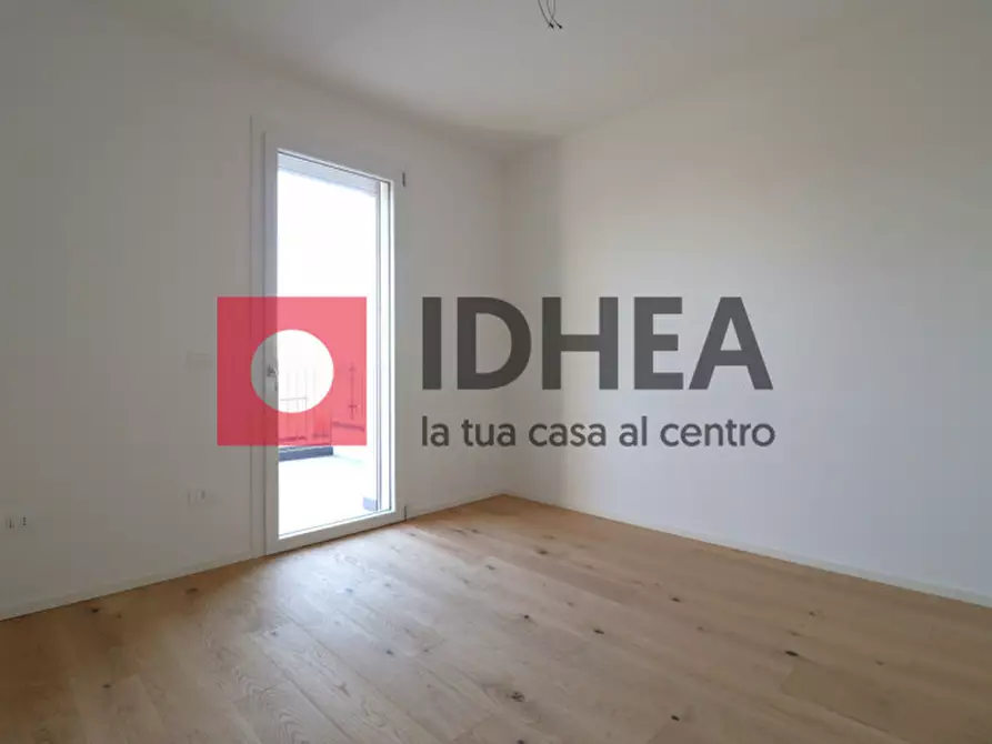 Immagine 18 di Casa bifamiliare in affitto  in Via Feltrina a Montebelluna