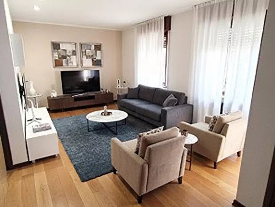 Immagine 1 di Appartamento in vendita  in Via Primo Maggio a Villaverla