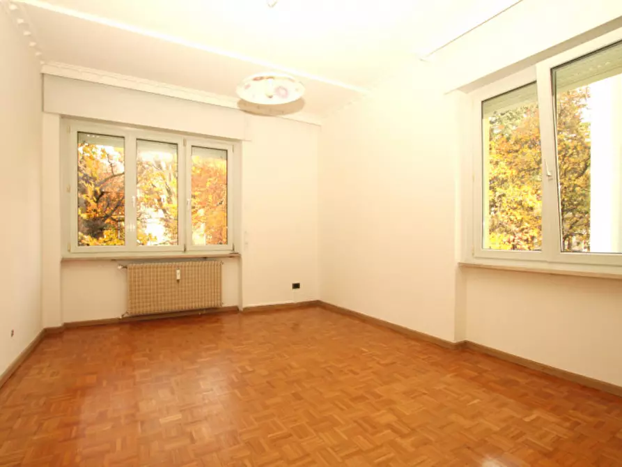 Immagine 3 di Appartamento in vendita  in via resia 69 a Bolzano