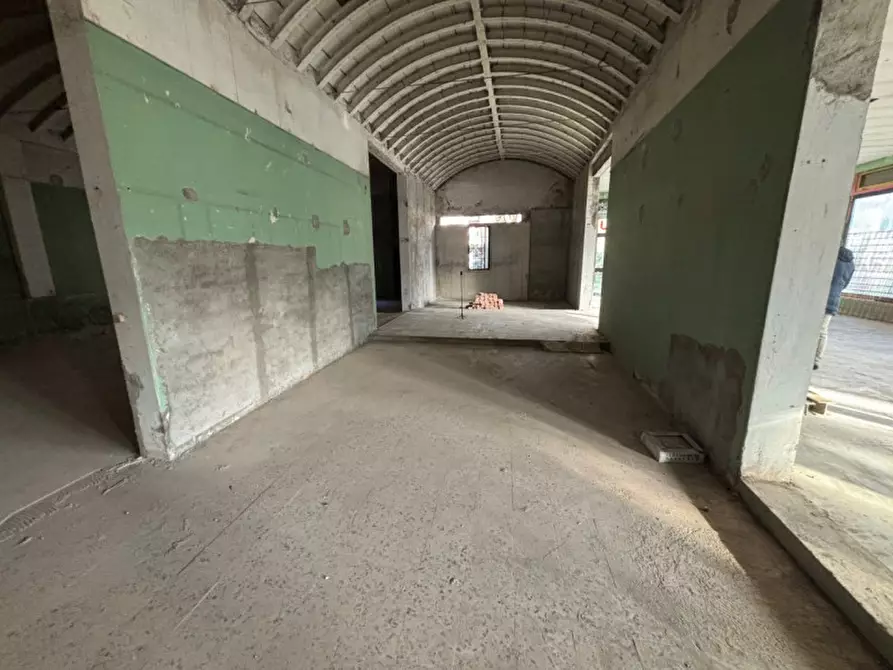 Immagine 4 di Negozio in affitto  in VIA PISTOIESE a Firenze