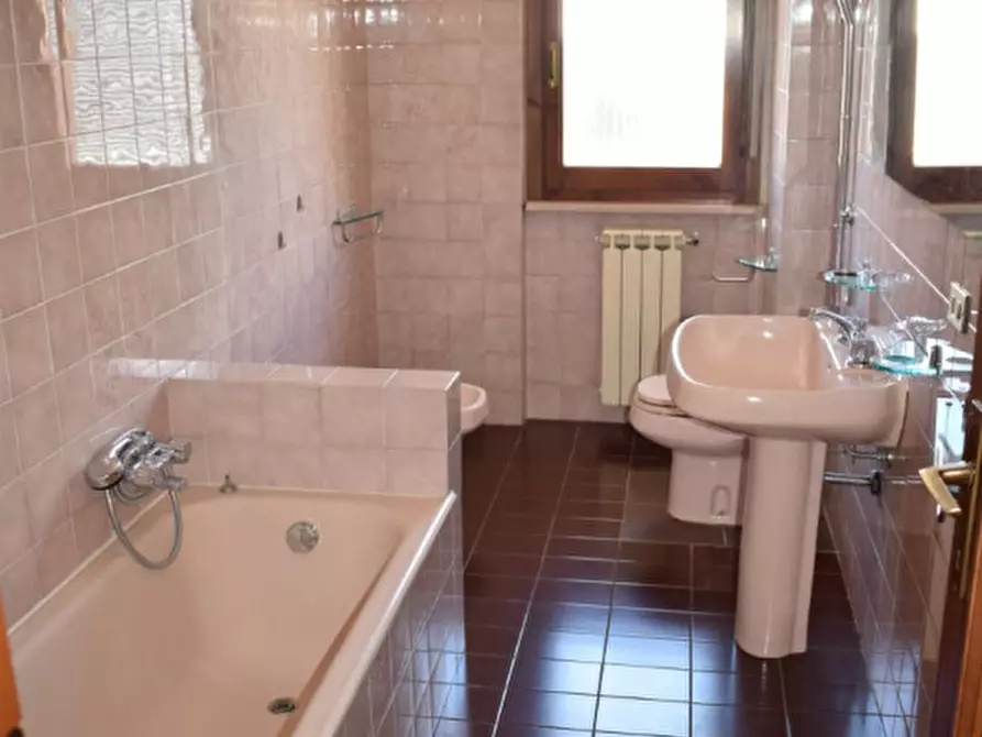 Immagine 14 di Appartamento in vendita  in Strada Colle Scorrano, 52 a Pescara