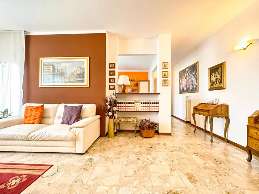 Immagine 11 di Appartamento in vendita  in corso matteotti 272 a Serravalle Sesia