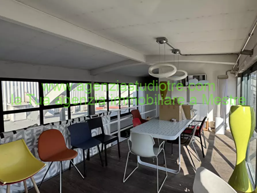 Immagine 19 di Ufficio in vendita  in Via Banchina dell'Azoto a Venezia