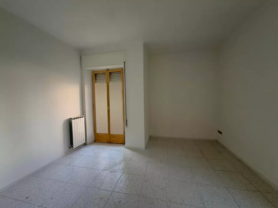 Immagine 2 di Appartamento in vendita  a Senigallia