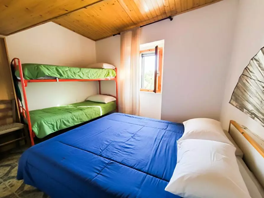 Immagine 7 di Appartamento in vendita  in Cavoleto a Piandimeleto