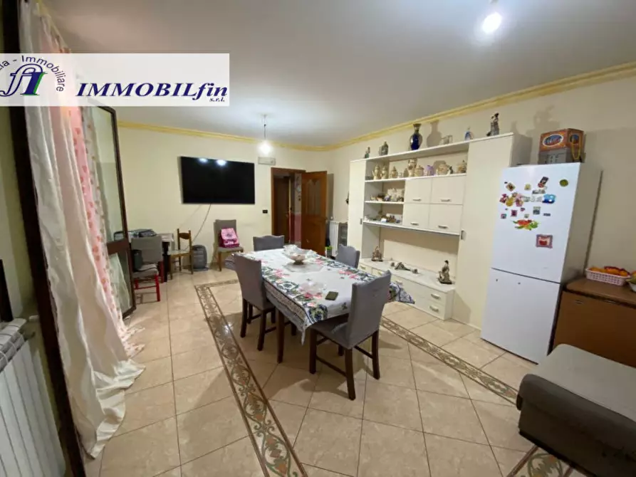 Immagine 1 di Appartamento in vendita  in cortile tignini a Villabate