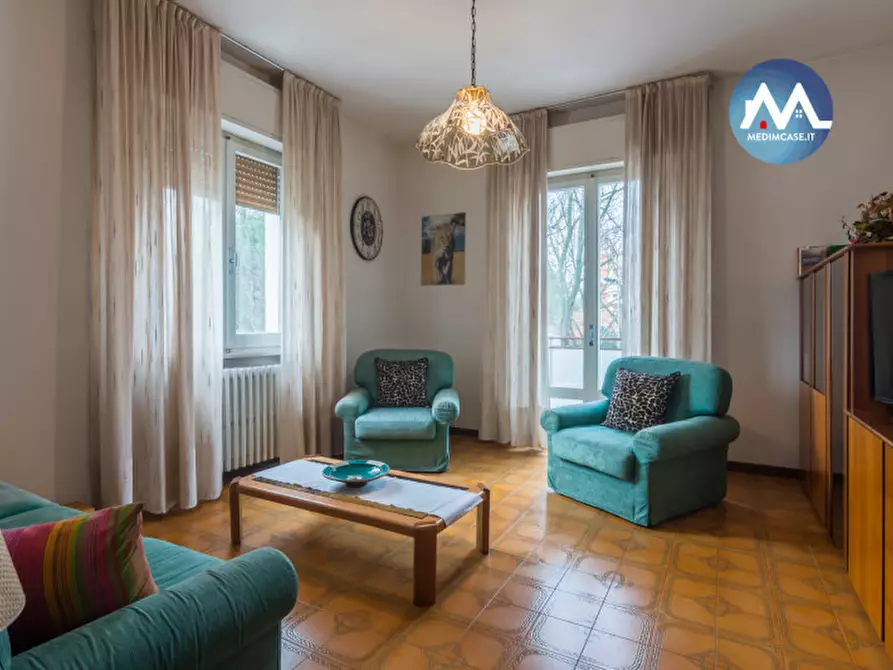 Immagine 1 di Appartamento in vendita  a Pesaro