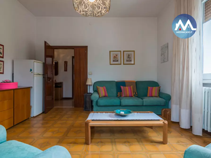 Immagine 2 di Appartamento in vendita  a Pesaro