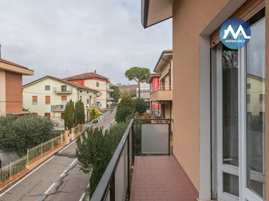Immagine 3 di Appartamento in vendita  a Pesaro