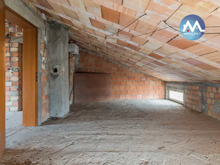 Immagine 21 di Appartamento in vendita  a Pesaro