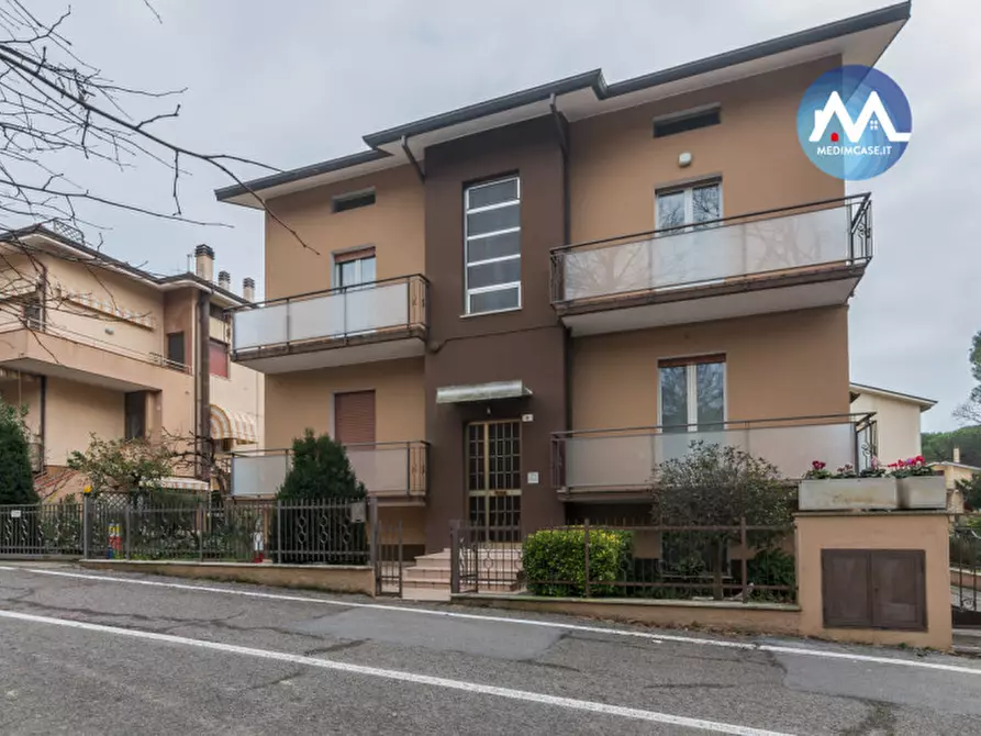 Immagine 30 di Appartamento in vendita  a Pesaro