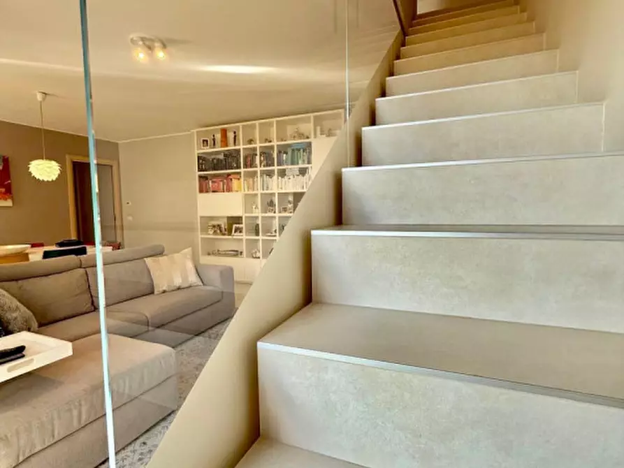 Immagine 8 di Appartamento in vendita  in Piazza Don Giuseppe Diana n.7 a Parma