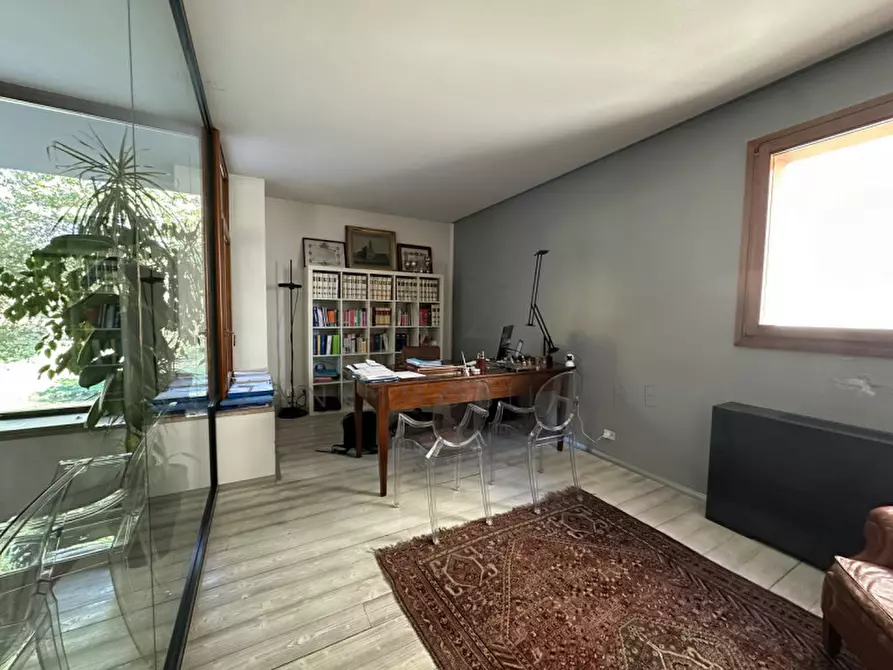 Immagine 5 di Ufficio in vendita  in Via Roma a Castelfranco Veneto