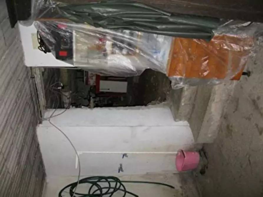 Immagine 26 di Casa indipendente in vendita  in Via G. Marconi 47 a Cavaion Veronese