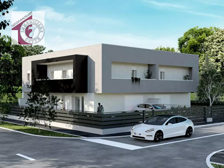 Immagine 2 di Casa trifamiliare in vendita  in Via Montecarlo a Piazzola Sul Brenta
