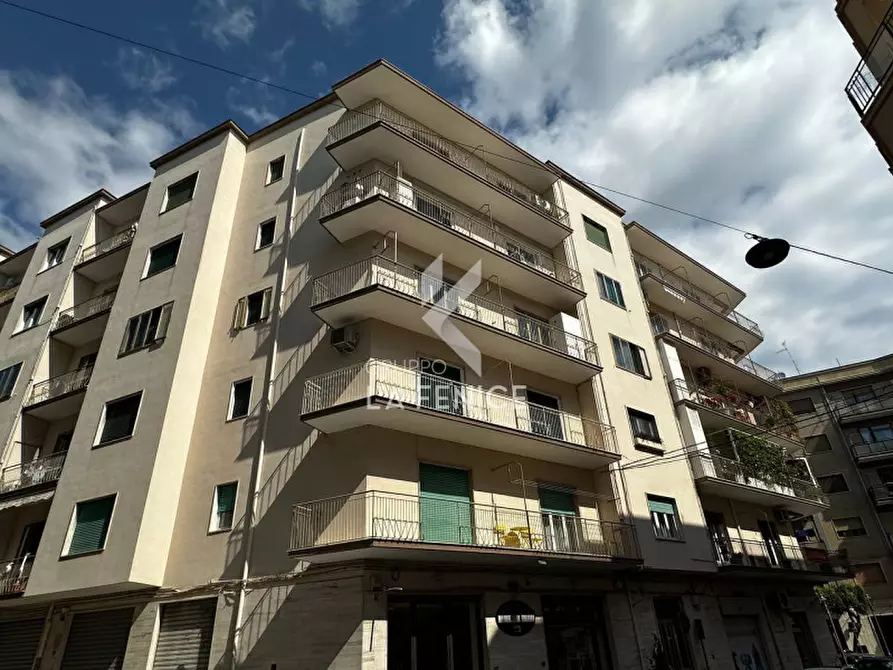 Immagine 1 di Appartamento in vendita  in Via Davide Carrieri 37 a Martina Franca