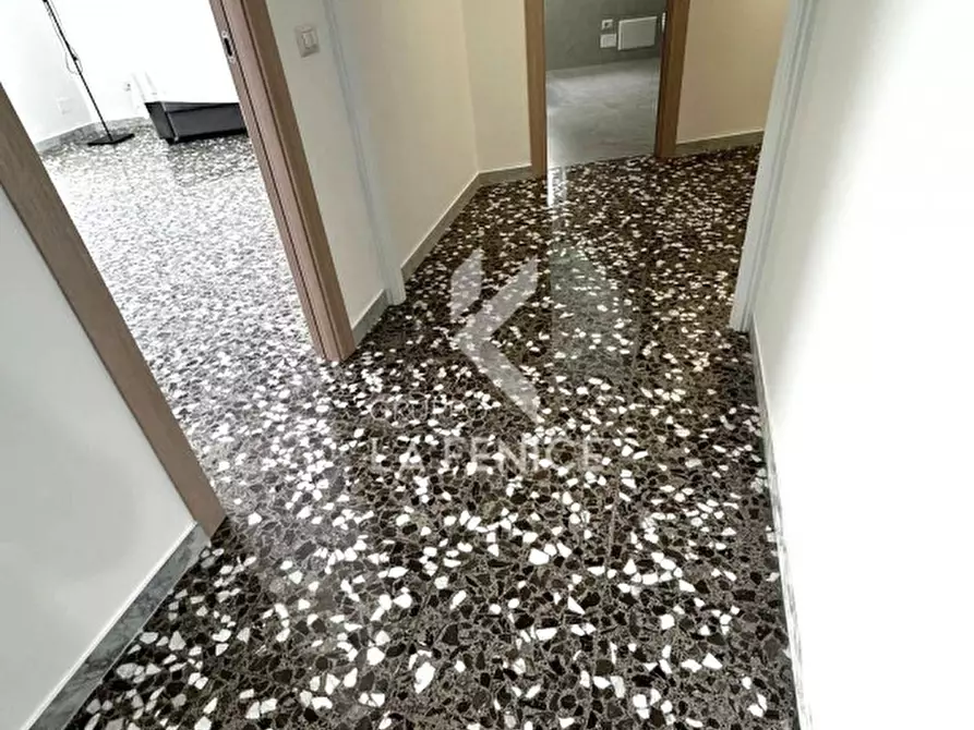 Immagine 8 di Appartamento in vendita  in Via Davide Carrieri 37 a Martina Franca