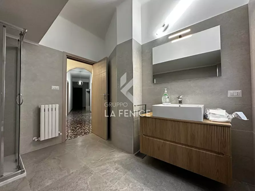 Immagine 39 di Appartamento in vendita  in Via Davide Carrieri 37 a Martina Franca
