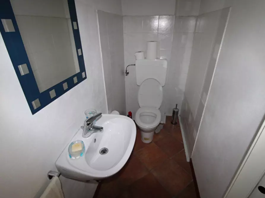 Immagine 4 di Ufficio in affitto  in via san martino 5 a Biassono