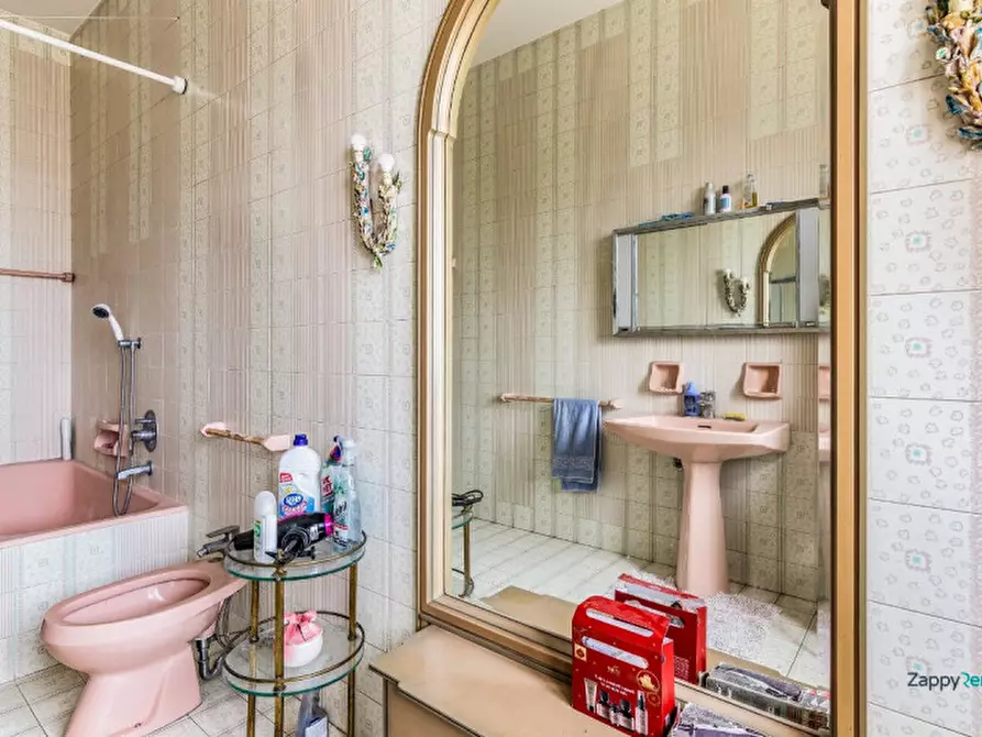 Immagine 21 di Camera in affitto  in Viale Gran Sasso a Milano