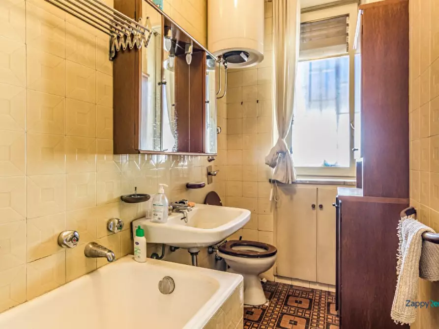 Immagine 22 di Camera in affitto  in Viale Gran Sasso a Milano