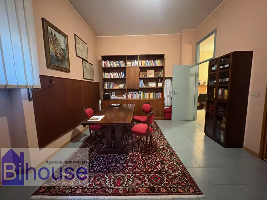 Immagine 6 di Laboratorio in vendita  in via trento 51 a Biella