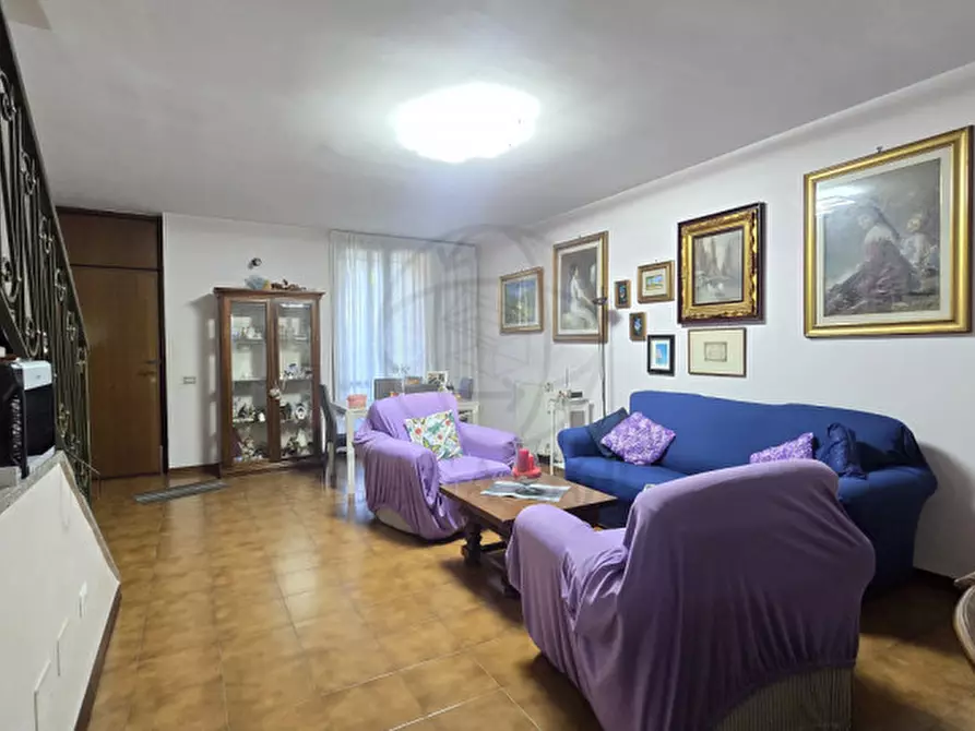 Immagine 4 di Villetta a schiera in vendita  in Via Arturo Toscanini, 85 a Terni