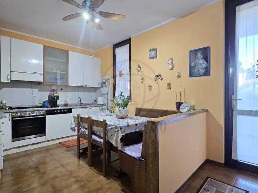 Immagine 8 di Villetta a schiera in vendita  in Via Arturo Toscanini, 85 a Terni