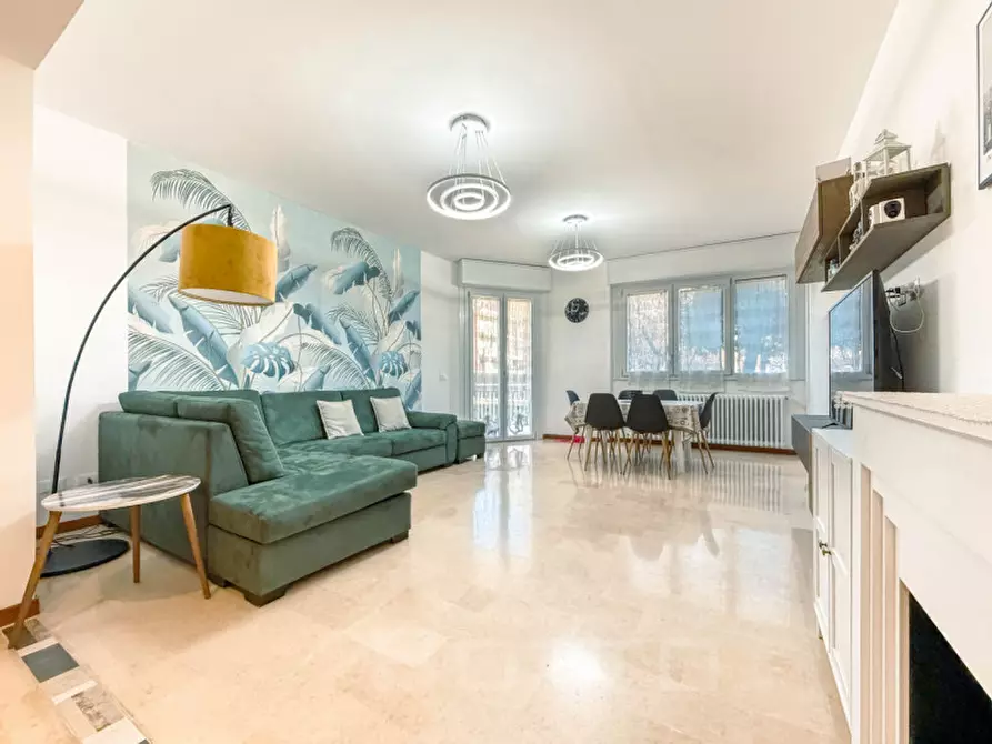 Immagine 1 di Appartamento in vendita  in Via Caduti di Bologna 7 a Omegna