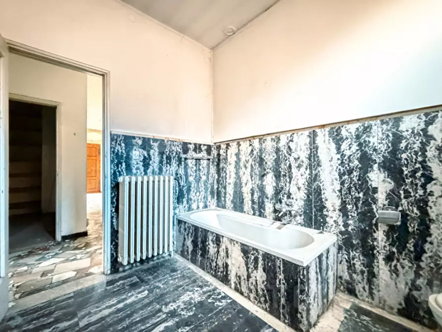 Immagine 22 di Casa indipendente in vendita  in Via Cairoli n 11 a Omegna