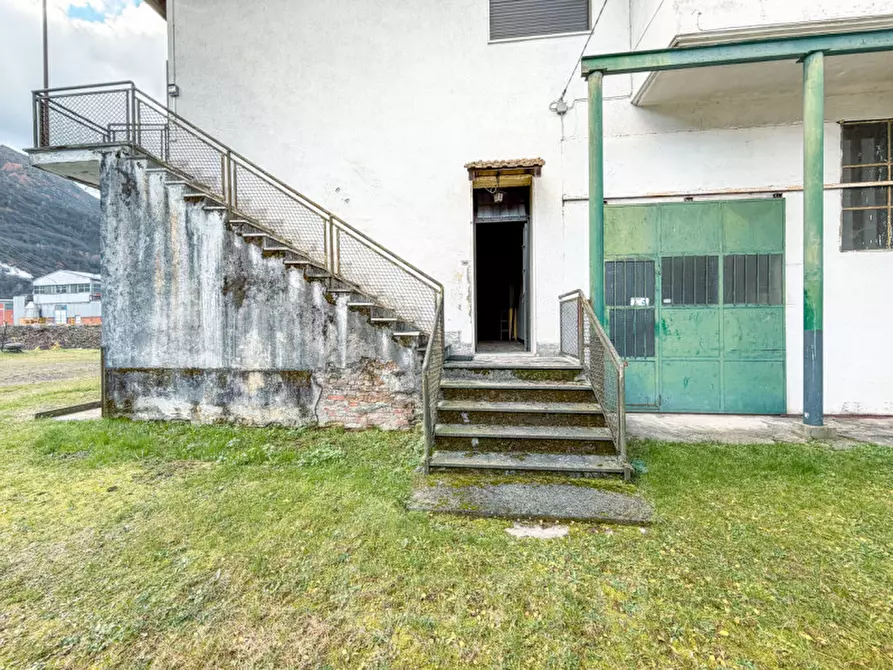 Immagine 35 di Casa indipendente in vendita  in Via Cairoli n 11 a Omegna