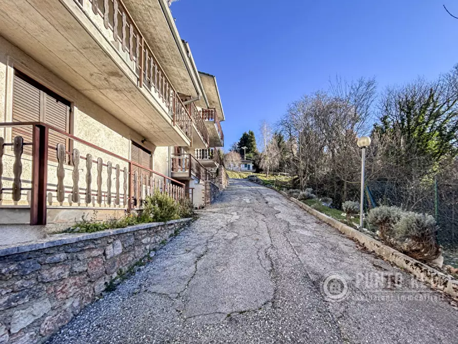 Immagine 24 di Appartamento in vendita  in Villaggio Albarè a Ferrara Di Monte Baldo