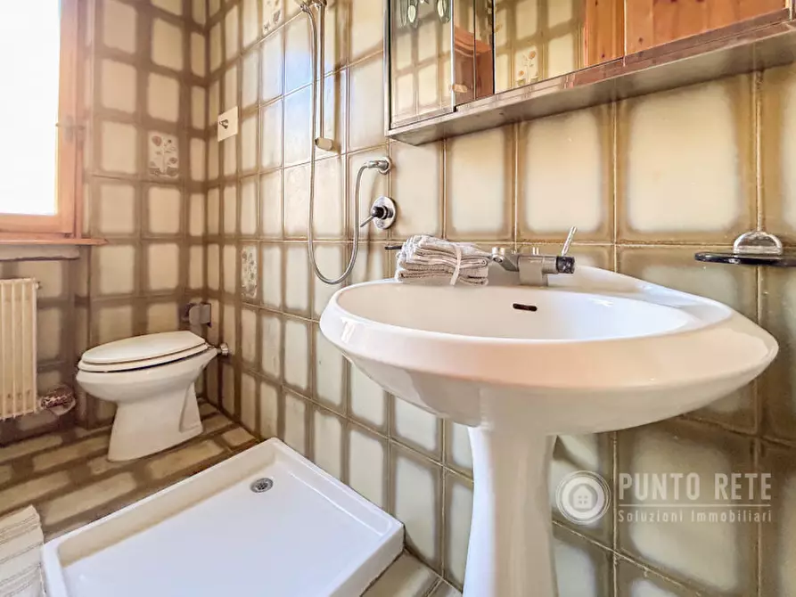 Immagine 11 di Appartamento in vendita  in Villaggio Albarè a Ferrara Di Monte Baldo