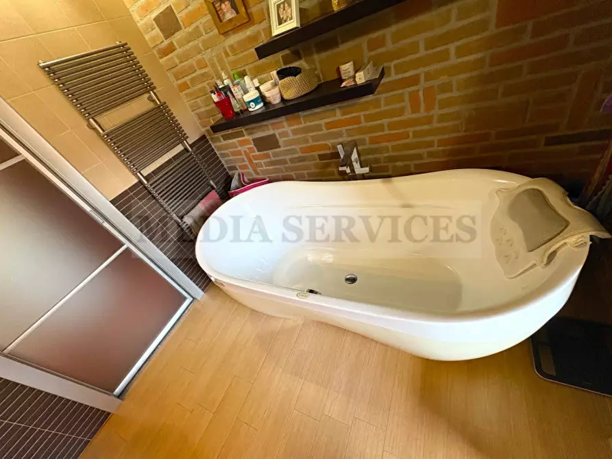 Immagine 27 di Rustico / casale in vendita  in via Fornace n° 15 a Ottobiano