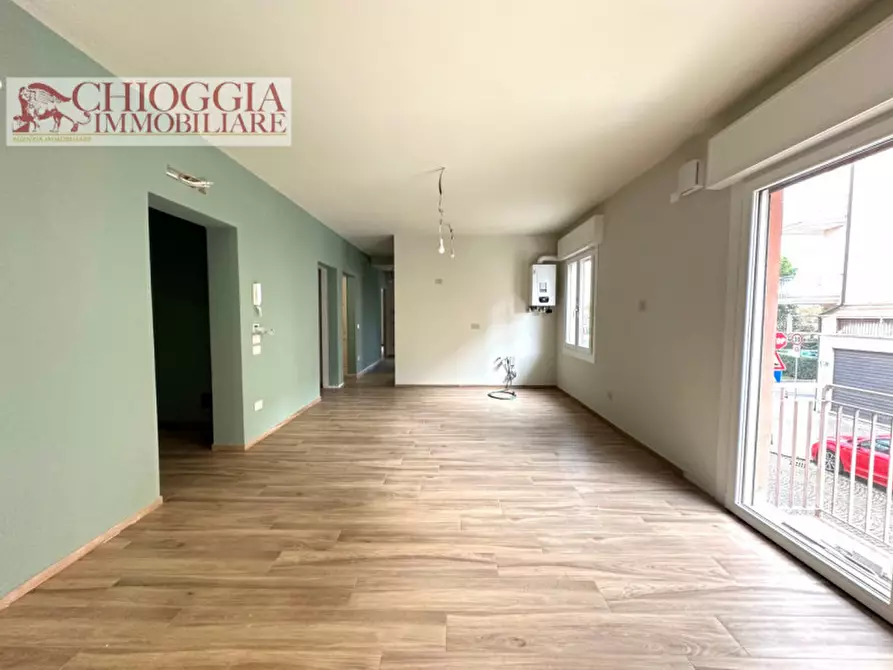 Immagine 1 di Appartamento in vendita  in Viale Trieste a Chioggia