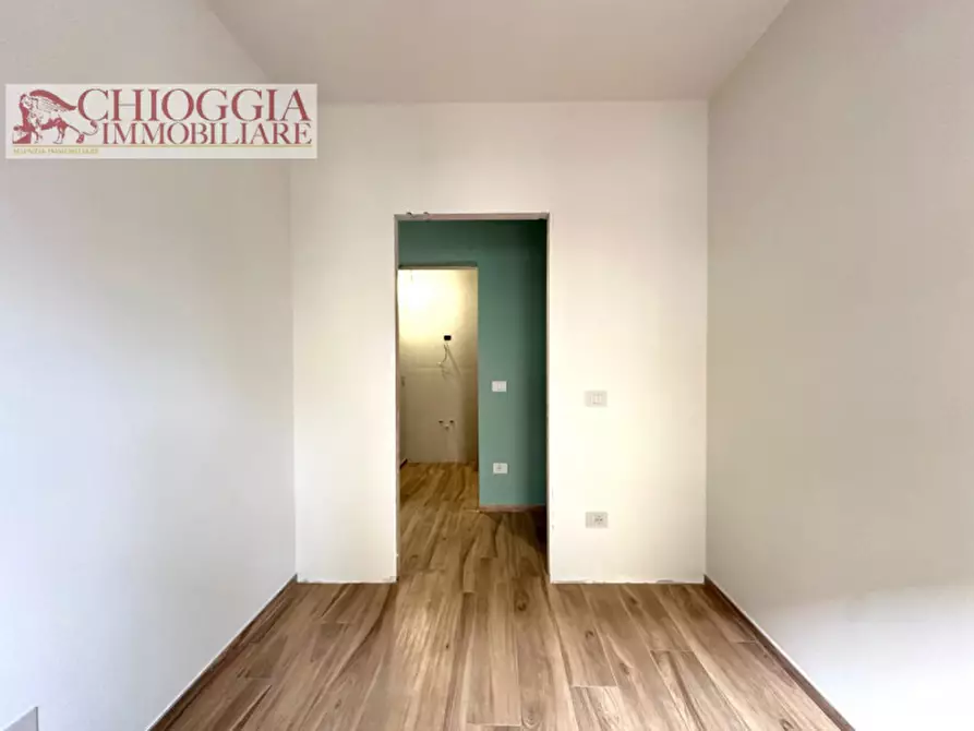 Immagine 13 di Appartamento in vendita  in Viale Trieste a Chioggia