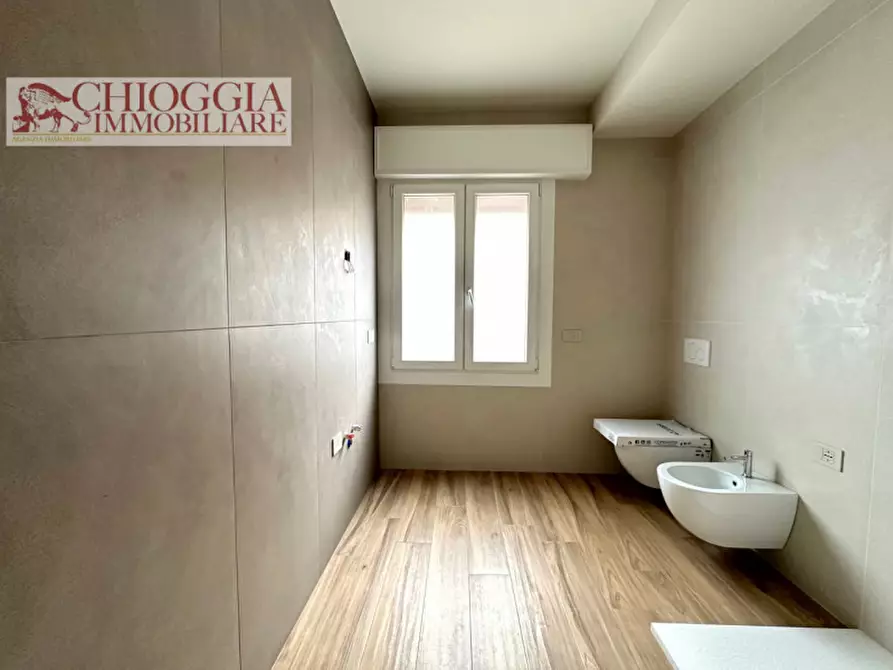 Immagine 14 di Appartamento in vendita  in Viale Trieste a Chioggia