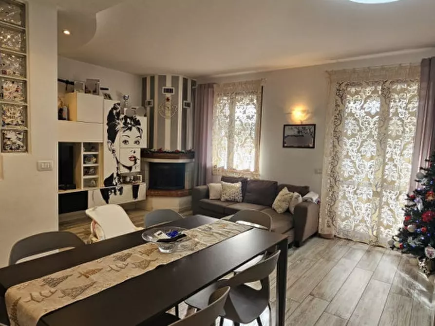 Immagine 16 di Appartamento in vendita  a Sant'ambrogio Di Valpolicella