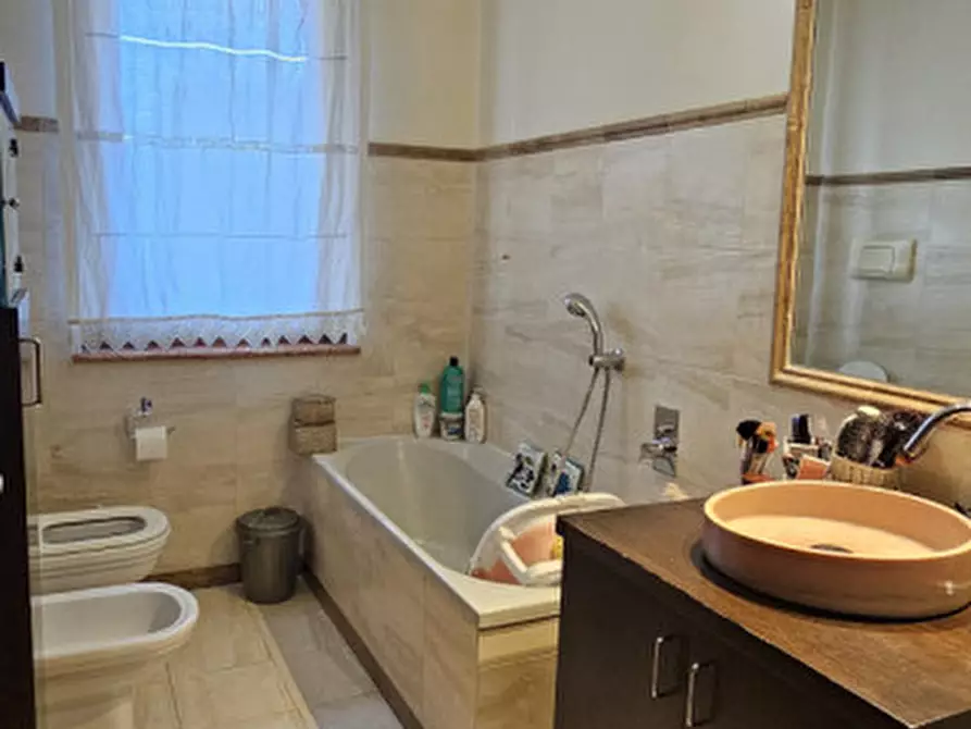 Immagine 23 di Appartamento in vendita  a Sant'ambrogio Di Valpolicella