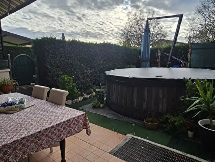 Immagine 27 di Appartamento in vendita  a Sant'ambrogio Di Valpolicella