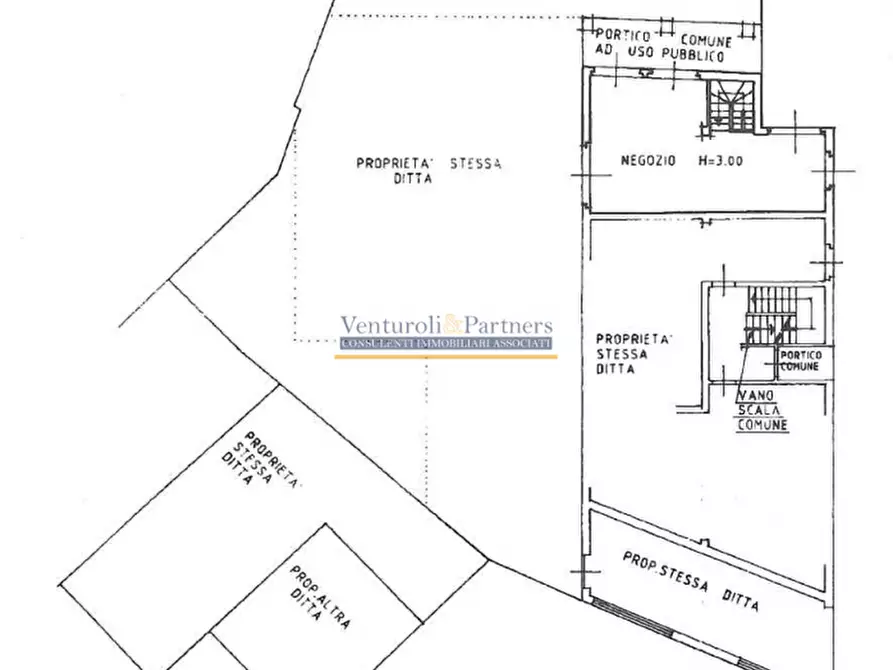 Immagine 6 di Negozio in vendita  in Via Alessandro Manzoni a Mazzano