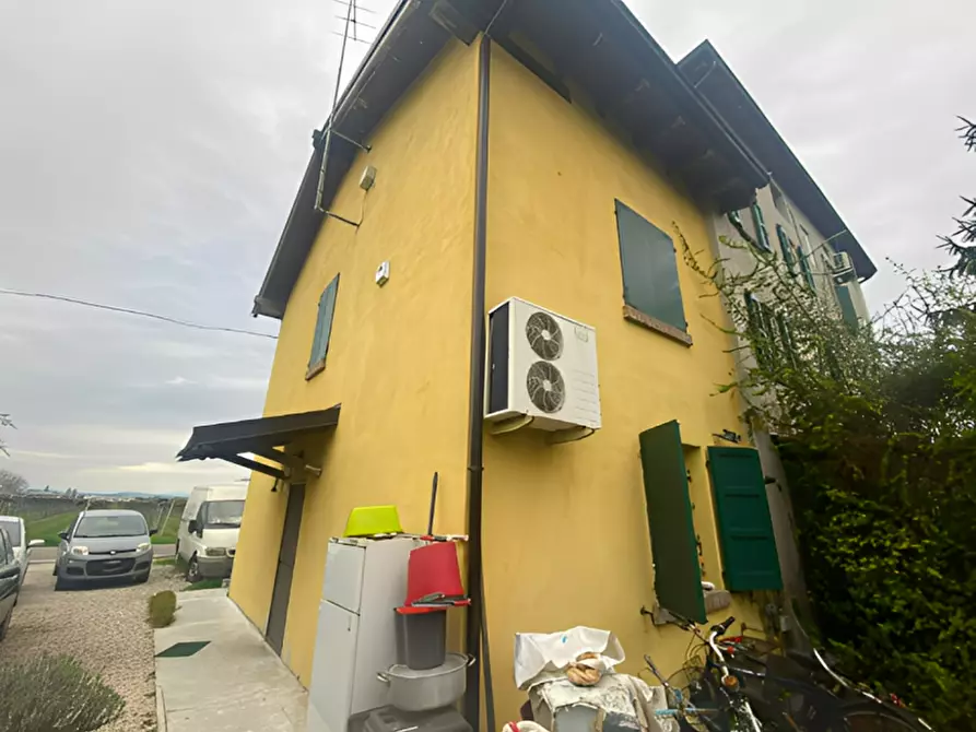 Immagine 3 di Villetta a schiera in vendita  in Via Lemizzone, 2 a Correggio